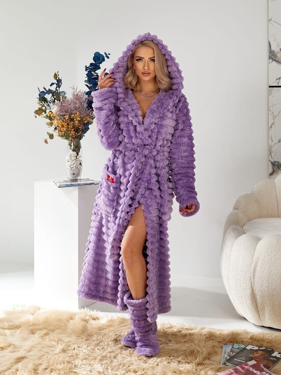 Pēc pasūtījuma – īpaši mīksts halātiņš + zābaciņi