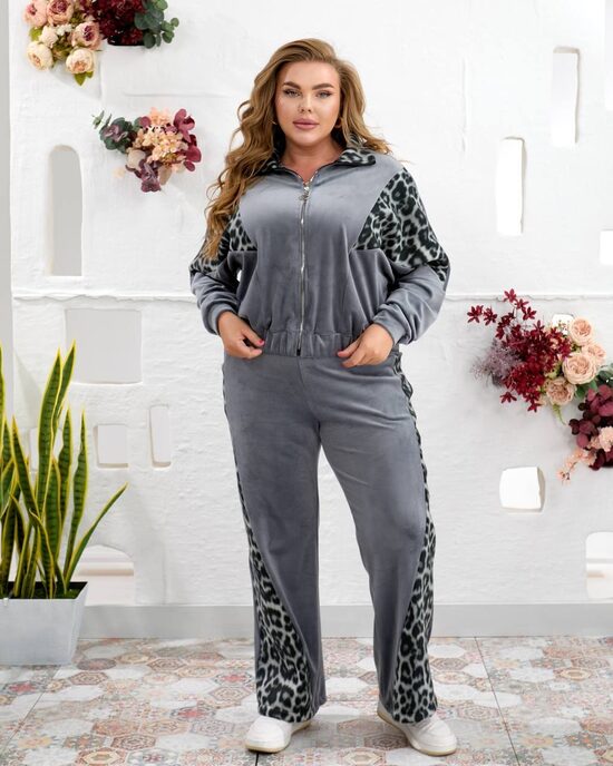  Sporta kostīms divdaļīgs