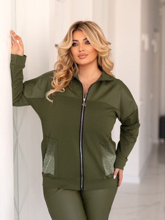 Two-Piece Set